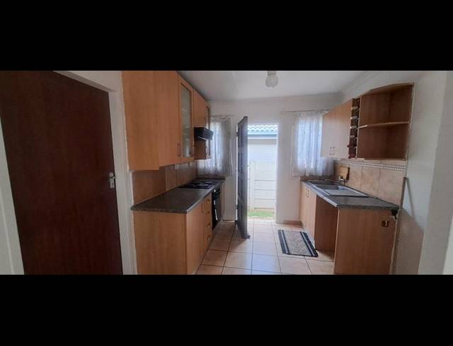 3 BEDROOM PROPERTY TO RENT IN ALVEDA